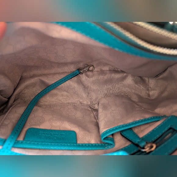 Michael Kors Cynthia Saffiano Leather Satchel  Title Blue (New) - Picture 12 of 15